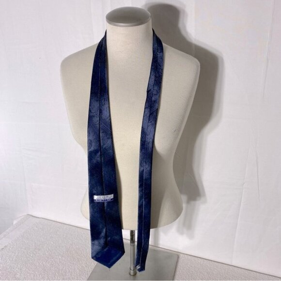 Vintage Club International Navy Blue Paisley Tie - Picture 2 of 10